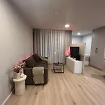 Downtown Studio By The Sea